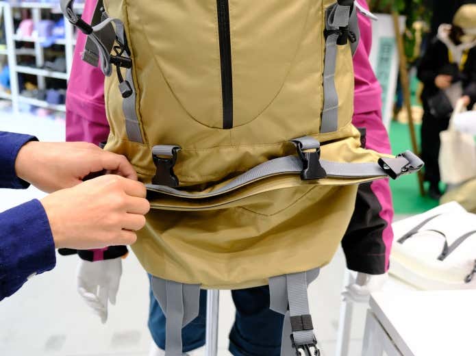 INAREM シェルバッグ 下部の収納