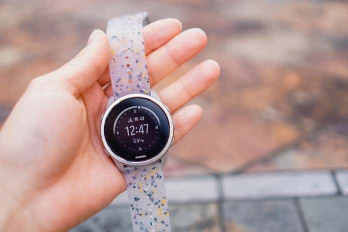 SUUNTO 5 PEAK（リッジサンドマルチカラー）