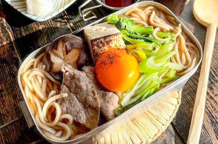 メスティンマニア　レシピ　メスティン　すき焼き蕎麦