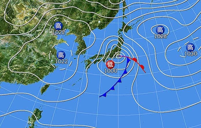 登山 天気図 前線 低気圧
