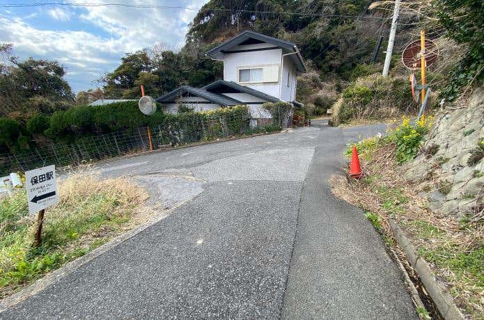 保田駅から鋸山表参道エリアへの道