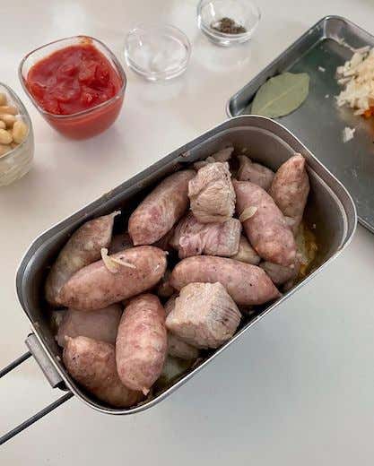 メスティンマニア　レシピ　大豆のカスレ