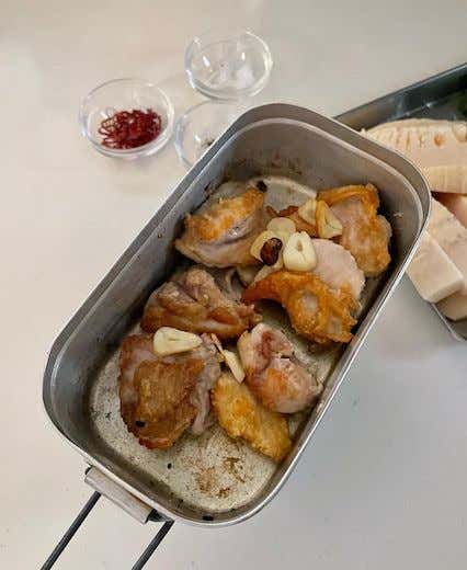メスティンマニア　レシピ　たけのこと鶏肉のアーリオオーリオ