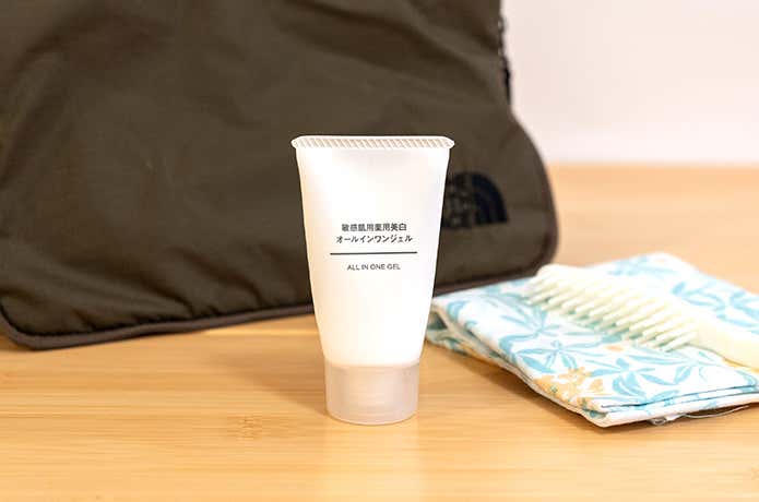 無印良品　敏感肌用薬用美白オールインワンジェル（携帯用）　登山