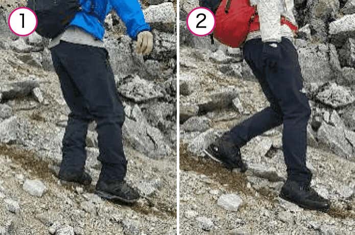 左：かかとから接地/右：靴底全体で接地
