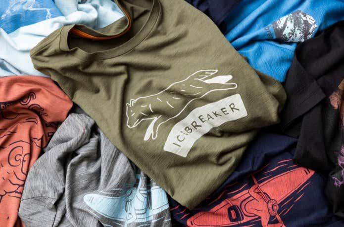 アイスブレーカーのグラフィックTシャツ