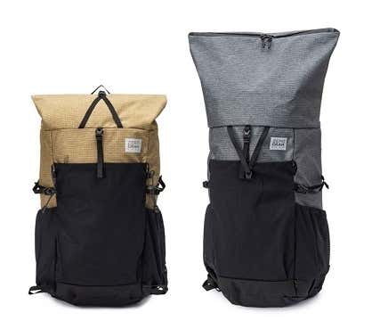 ロールトップ型バックパック「YAKI Backpack 20L」