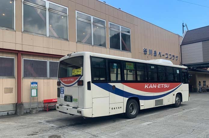 上毛高原駅と谷川岳ベースプラザを結ぶ関越交通バス