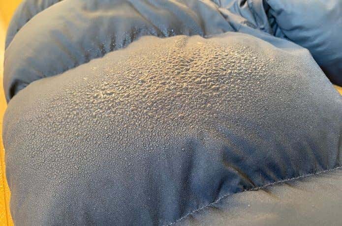 ダウンの撥水イメージ