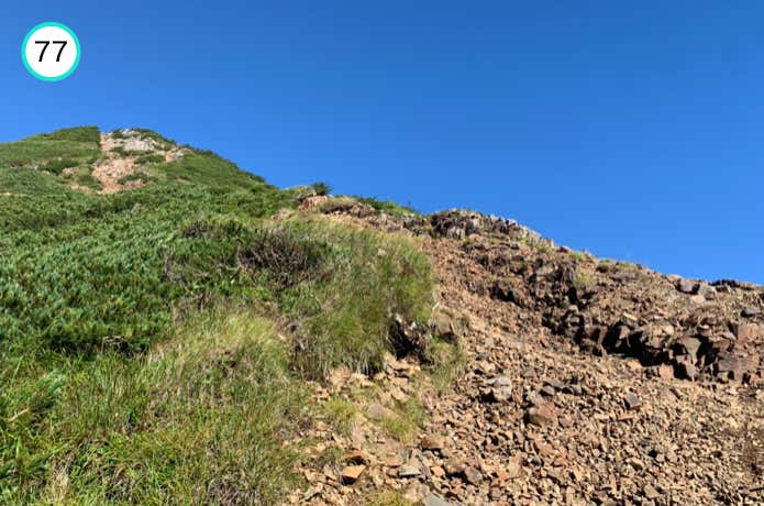 中岳への登り