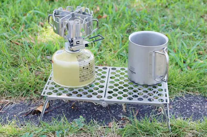 重さはわずか98g！たためば「手のひらサイズ」になる折畳式