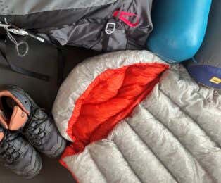 【2023年】寝袋おすすめ20モデル｜登山からキャンプまでベストな選び方を解説！