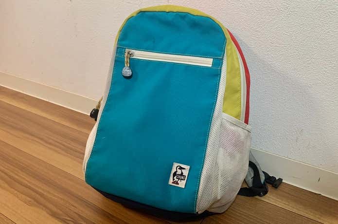 ヘルメットホルダーが装着できないザックの例