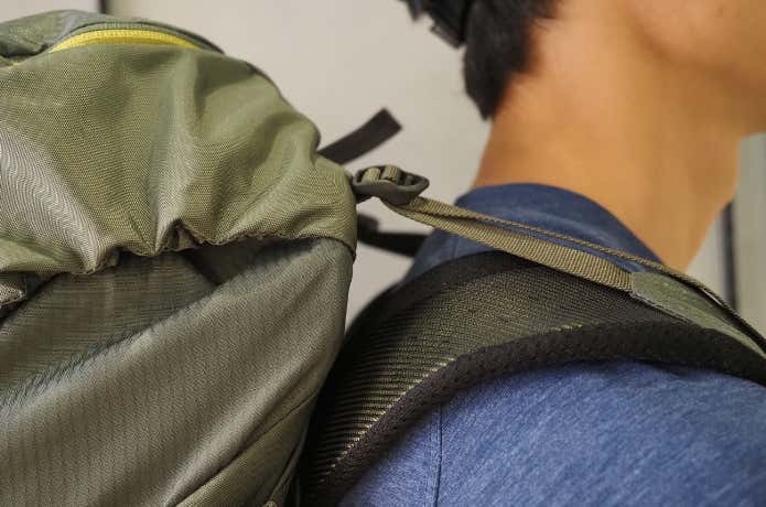 ロードリフターストラップを正しく引いて三角形に