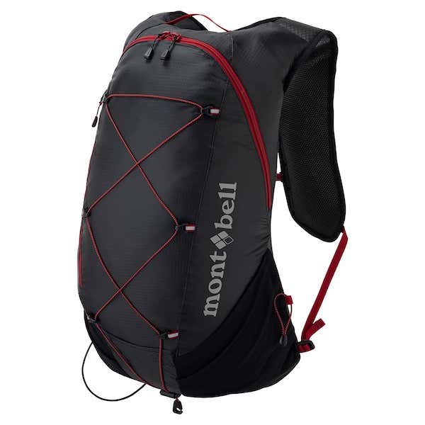 独自構造の開閉式ショルダーポケット