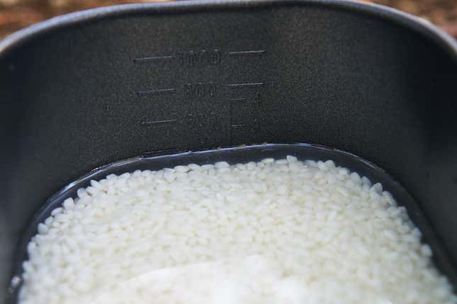 パーゴワークス　トレイルポット　炊飯　水の量