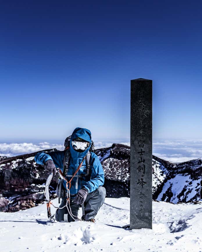 POC / LOBESと雪山