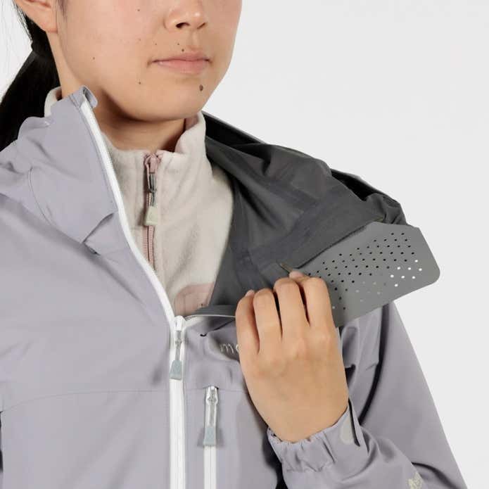 プモリパーカ口元