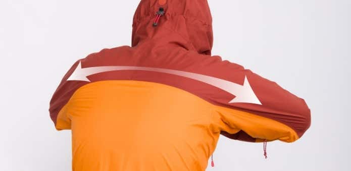 ダイナアクションパーカのストレッチ性