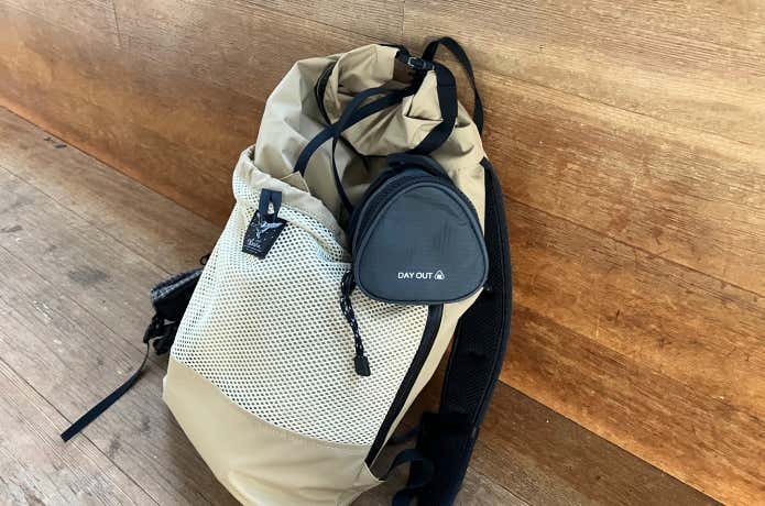 おにぎりケースを外付け