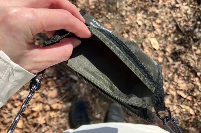 中央にはオープンポケット