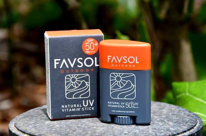 FAVSOLから新発売された「NATURAL UV VITAMIN STICK」