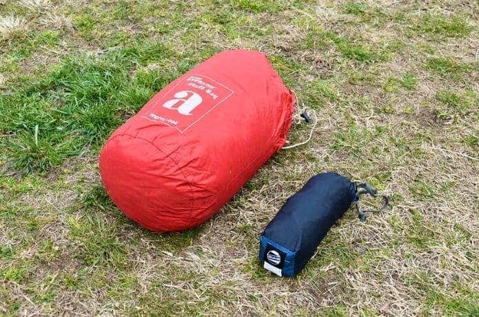 ダウンシュラフと比べたシュラフカバー