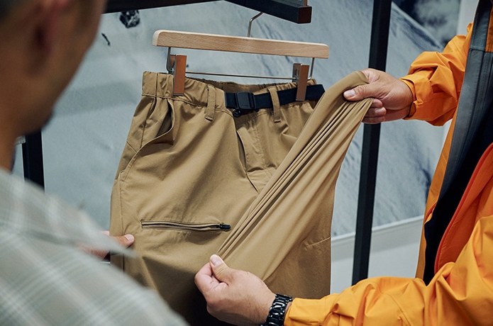 ストレッチ性の高いアジリティ パンツ AF