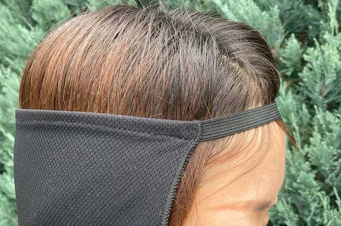 着用時に前髪の処理に手間取る