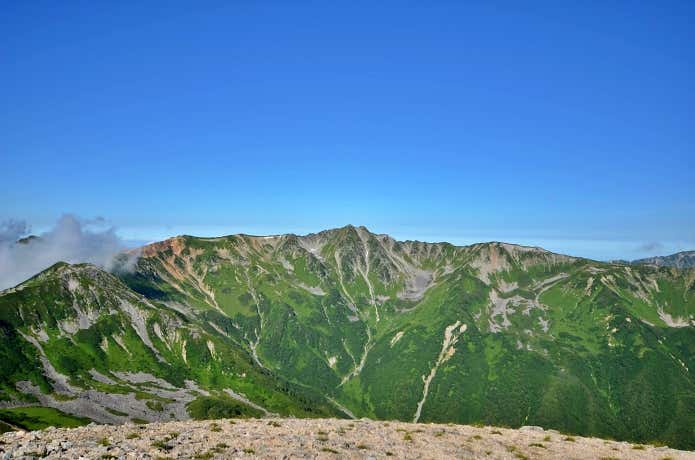 北アルプスでも奥深くに位置する日本百名山・水晶岳