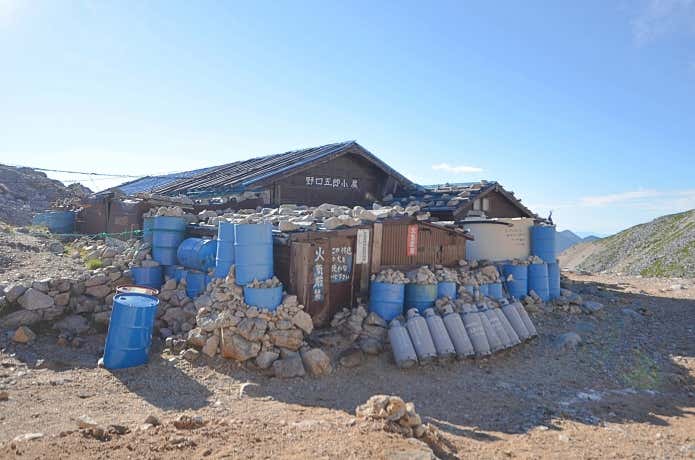 野口五郎小屋
