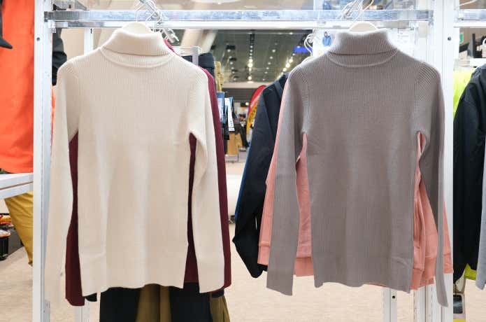 【1,500円】リブニットタートルネック