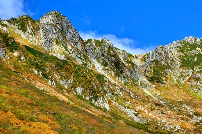 紅葉の千畳敷カールと宝剣岳