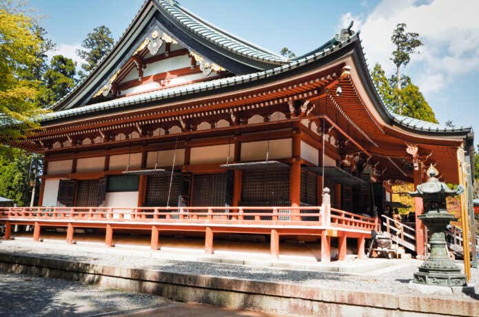 ケーブルカー駅ー延暦寺往復コース　延暦寺