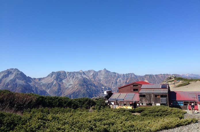 マイカー利用者に朗報！安曇野市内の登山者駐車場満空状況と映像配信がスタート