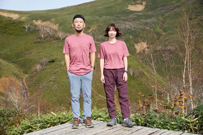 sn] × YAMA HACK マウンテン ベーシック Tシャツ長袖(ユニ