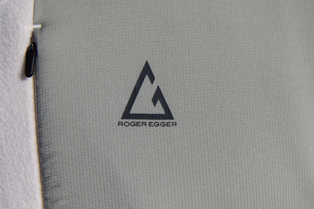 ロゴ