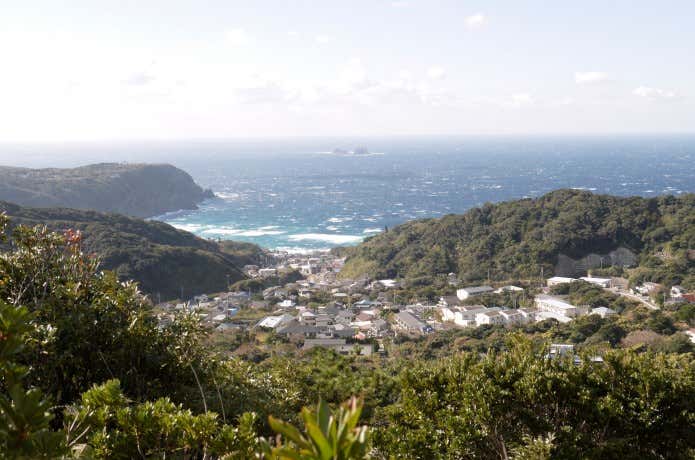 神津島の前浜の街
