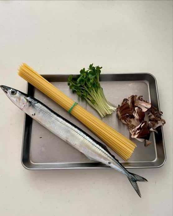 秋刀魚と舞茸の和風パスタ 材料