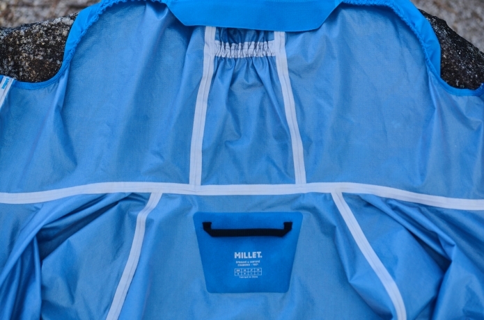 ミレーのレインウェアの裏地