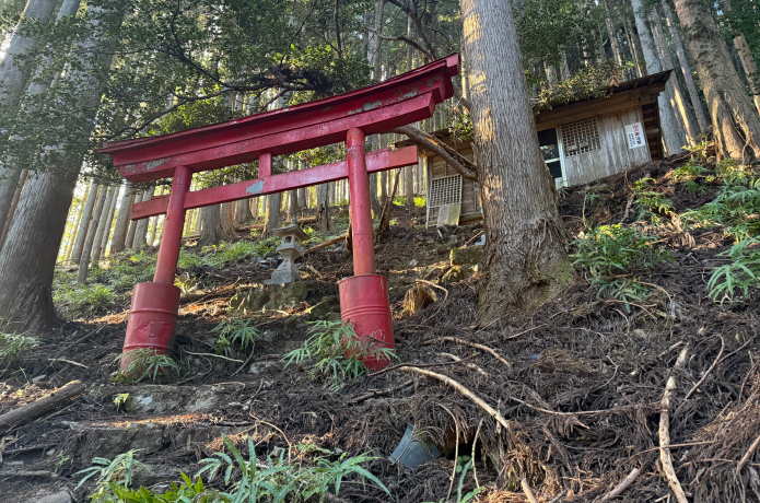 水根付近にある神社