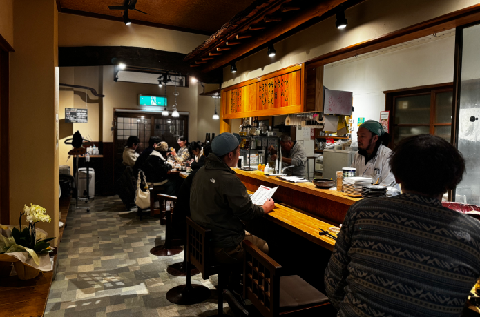 暫亭の店内