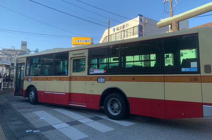 伊勢原駅北口バス停