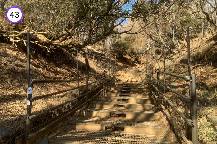 グレーチング階段