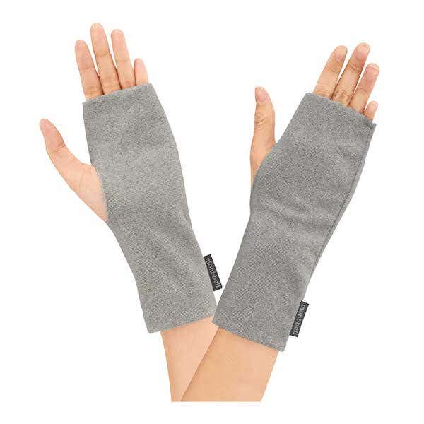 着用シーンの広がる薄手モデル