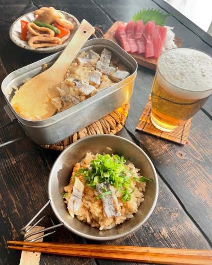 ⑤蓋を開けねぎをかけて出来上がり。