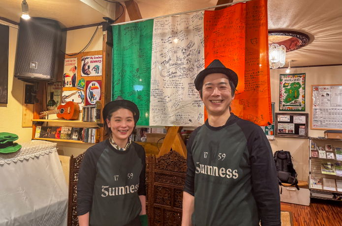 ケルティック・ムーン店長の奥田さんと奥様の美希さん