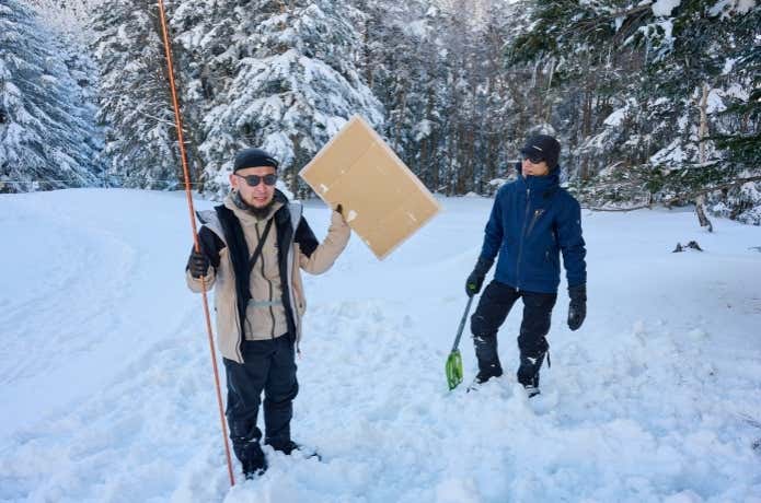 雪山でビーコン検証