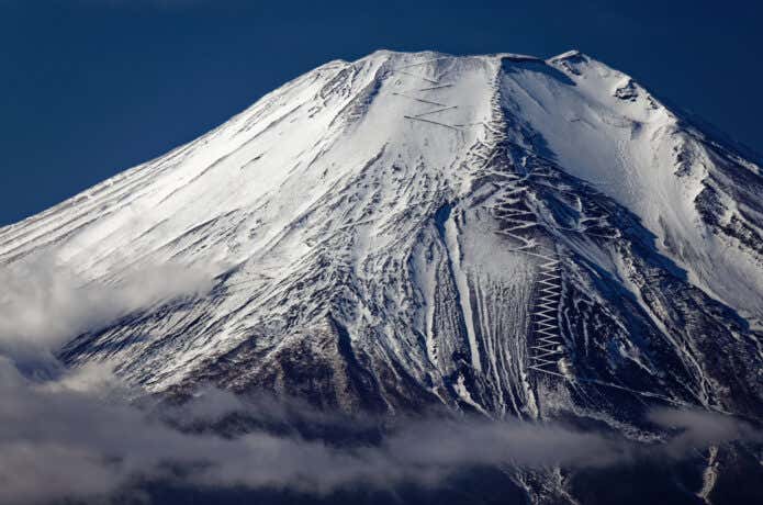 富士山が間近に見えるおすすめの山10座！大迫力の絶景を独り占め