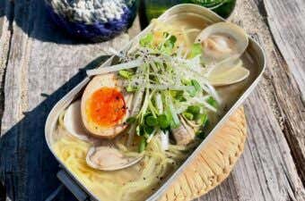 メスティンレシピ（はまぐり柚子こしょうラーメン）